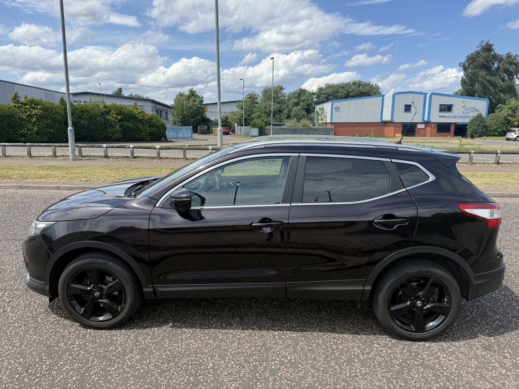 Nissan Qashqai 1.5 Dci N-connecta Black #3