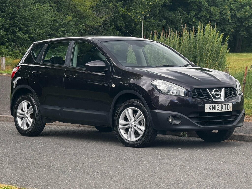 Nissan Qashqai 1.6 Acenta 2Wd Euro 5 Ss Black