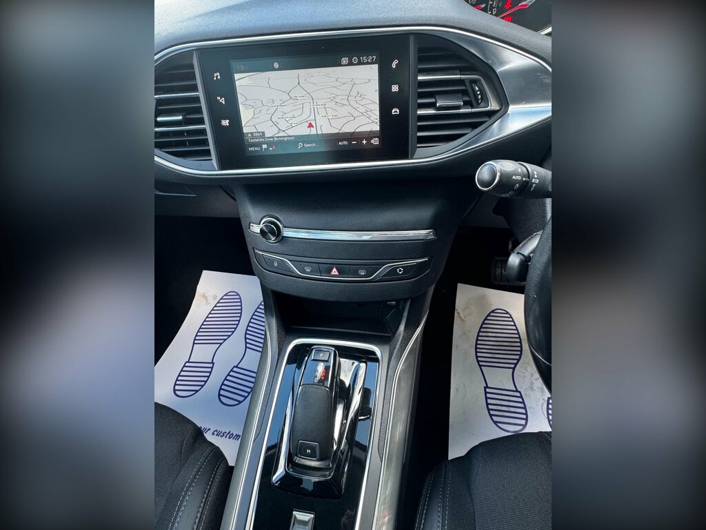 Peugeot 308 SW Active Red #36
