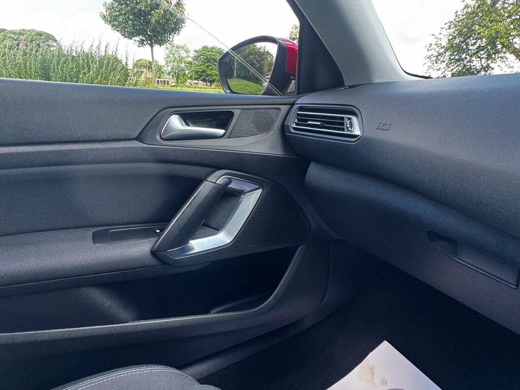 Peugeot 308 SW Active Red #50