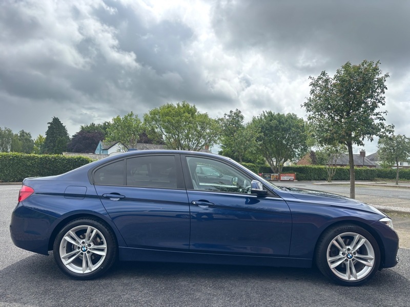 BMW 3 Series 320D Se NL67BUJ Blue #4