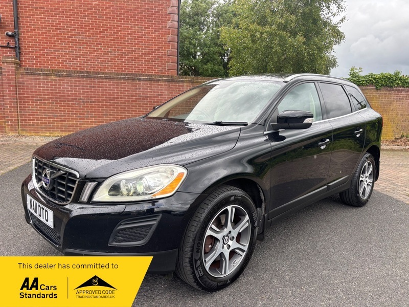 Volvo XC60 D3drive Se Lux NA11DTO Black