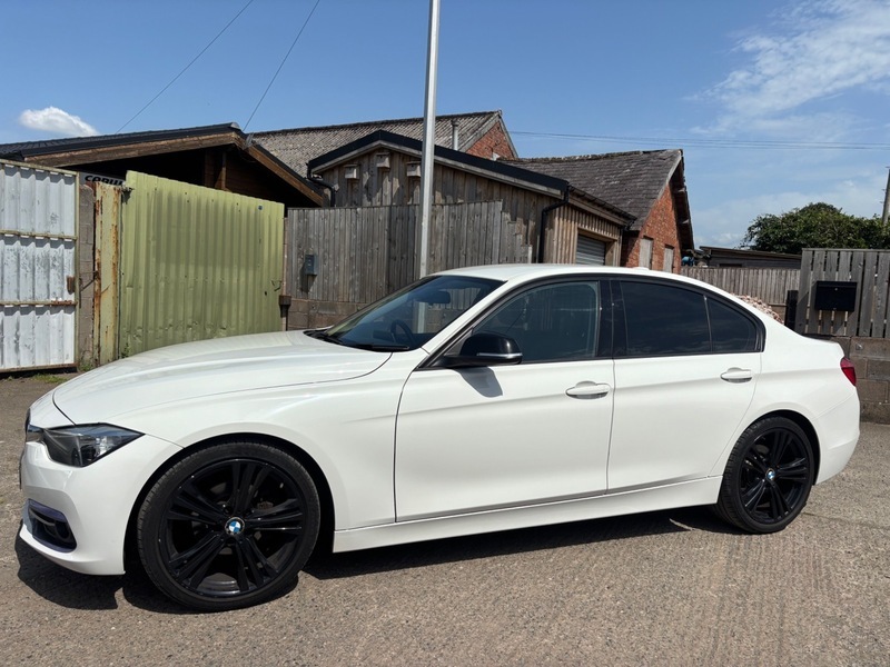 BMW 3 Series 320D Sport YK66LKZ White #2