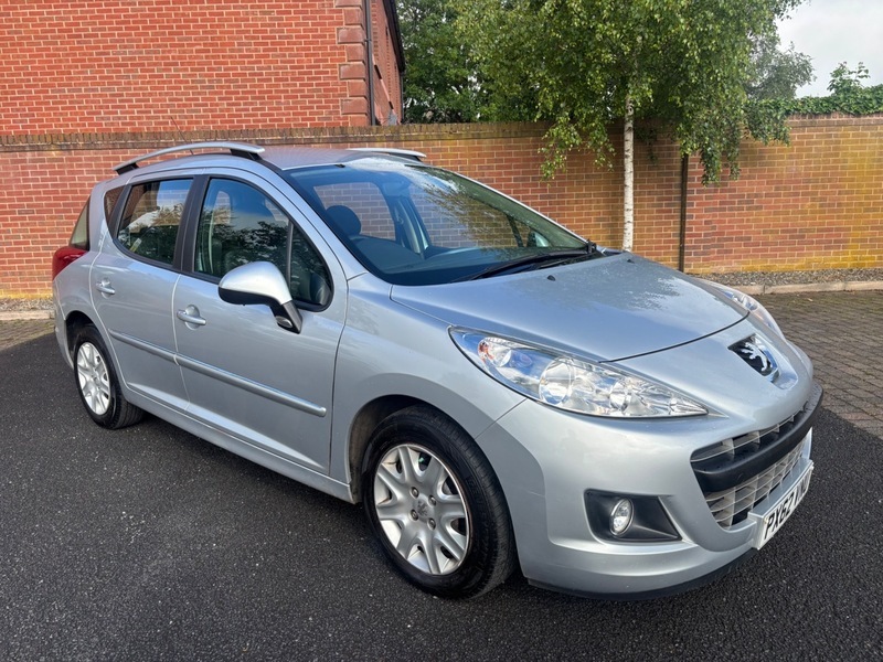 Peugeot 207 SW Sw Active Black #4