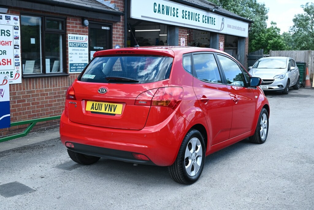 Kia Venga 1.6 2 Red #6
