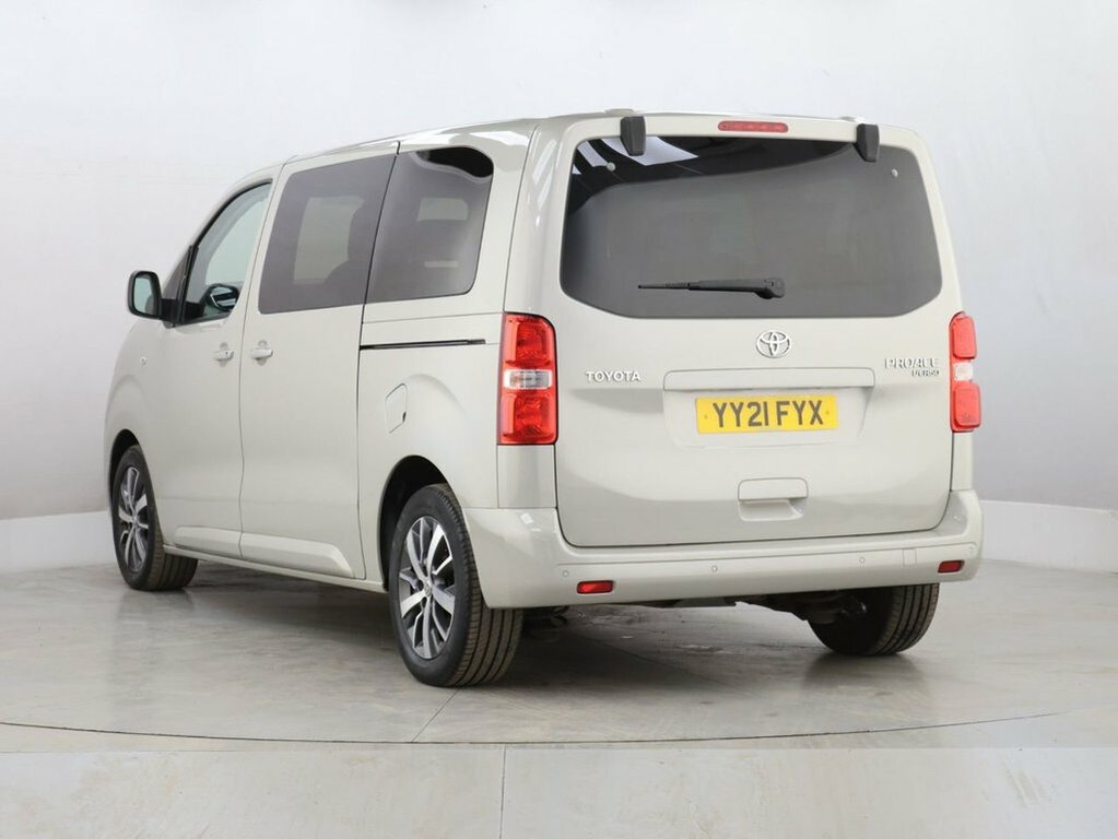 Toyota Proace Verso 2L Family Silver #5