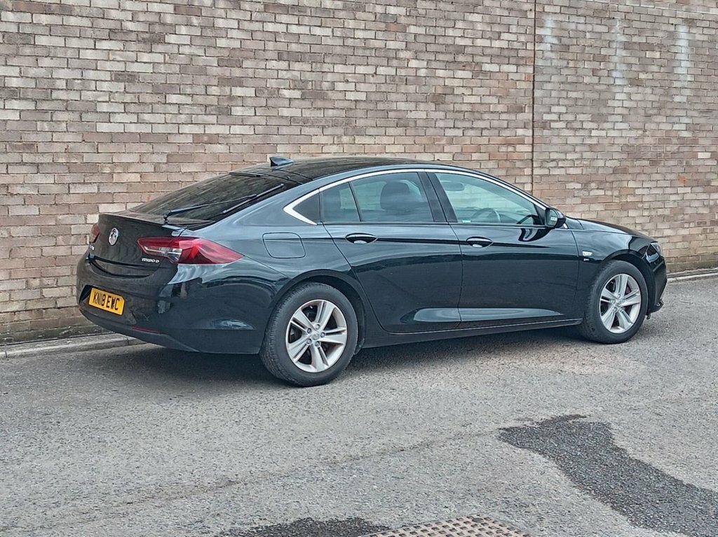 Vauxhall Insignia 1.6L Sri Nav Black #4