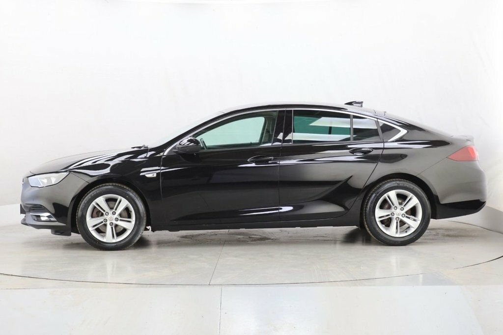 Vauxhall Insignia 1.6L Sri Nav Black #4