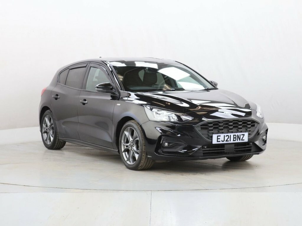 Ford Focus 1L St-line EJ21BNZ Black