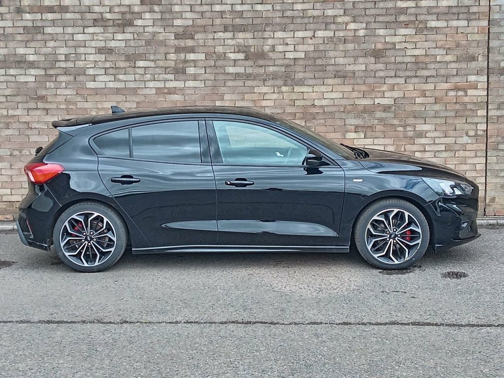 Ford Focus 1L St-line X NY19FPP Black #2