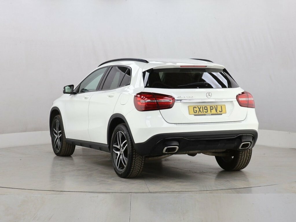 Mercedes-Benz GLA Class 1.6L Urban Edition GX19PVJ White #6