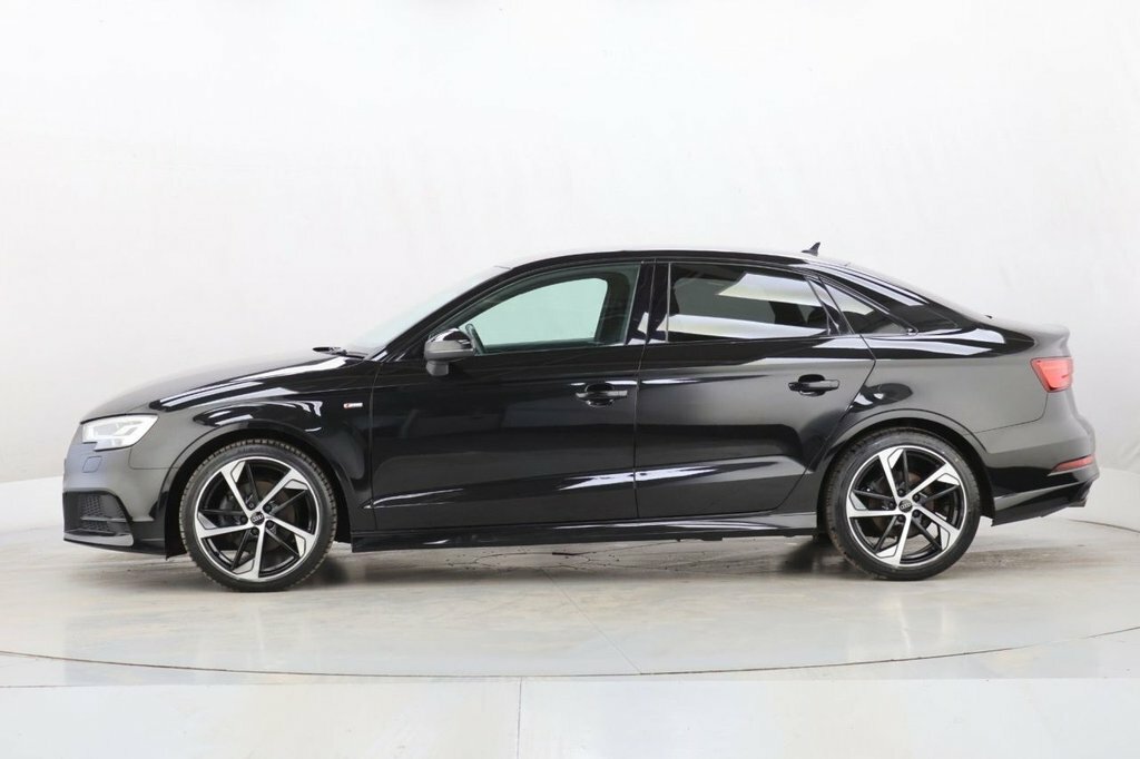 Audi A3 1L Black Edition SS19NLG Black #4