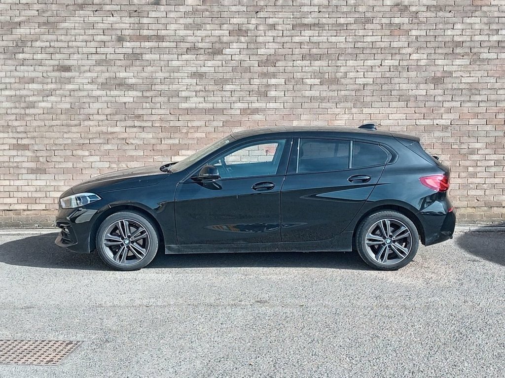 BMW 1 Series 1.5L Sport DF23AYJ Black #2