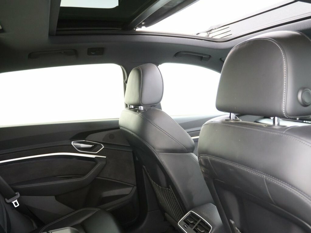 Audi E-tron Suv GJ70YFM Black #2