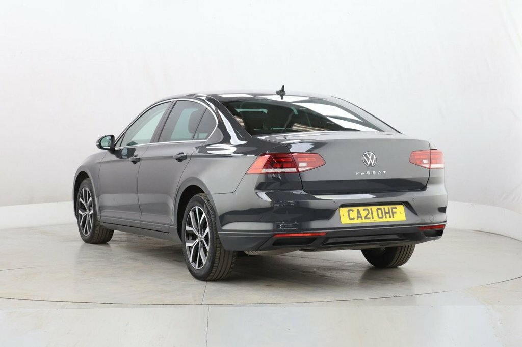 Volkswagen Passat 1.5L Sel Grey #4