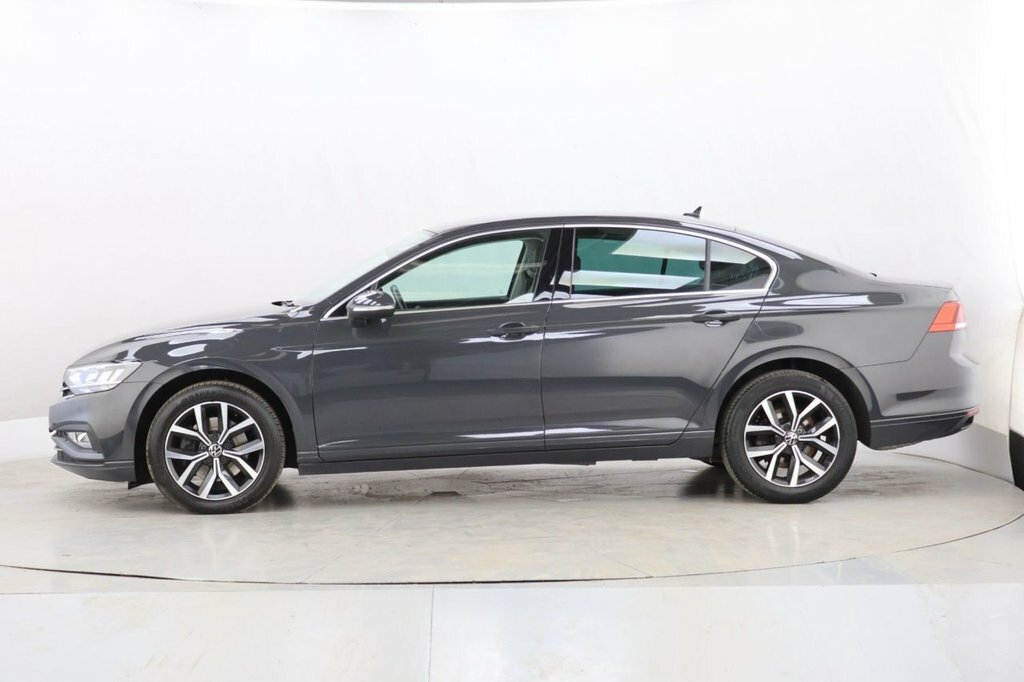 Volkswagen Passat 1.5L Sel Grey #3