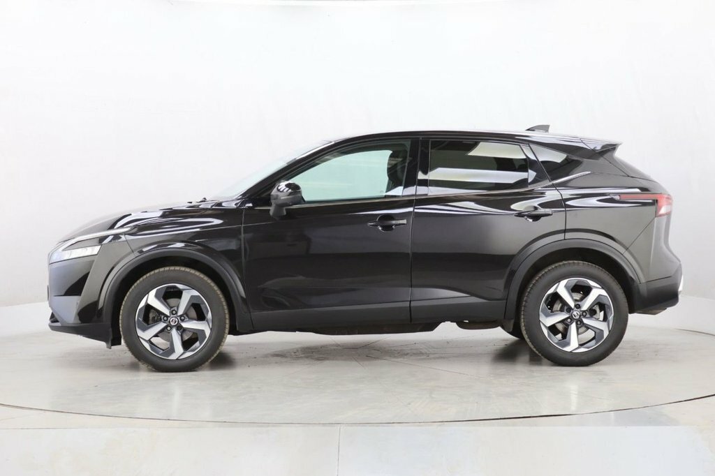 Nissan Qashqai 1.3L N-connecta KE22RBO Black #5