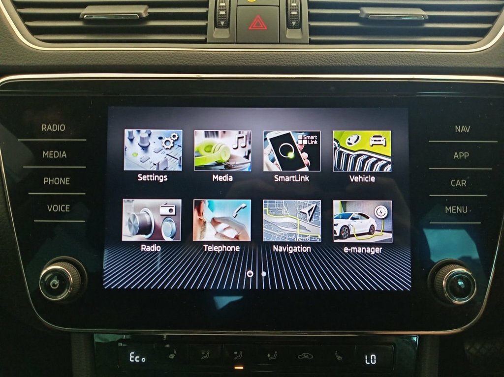 Skoda Superb 1.4L Se Technology AJ71CZB Blue #5