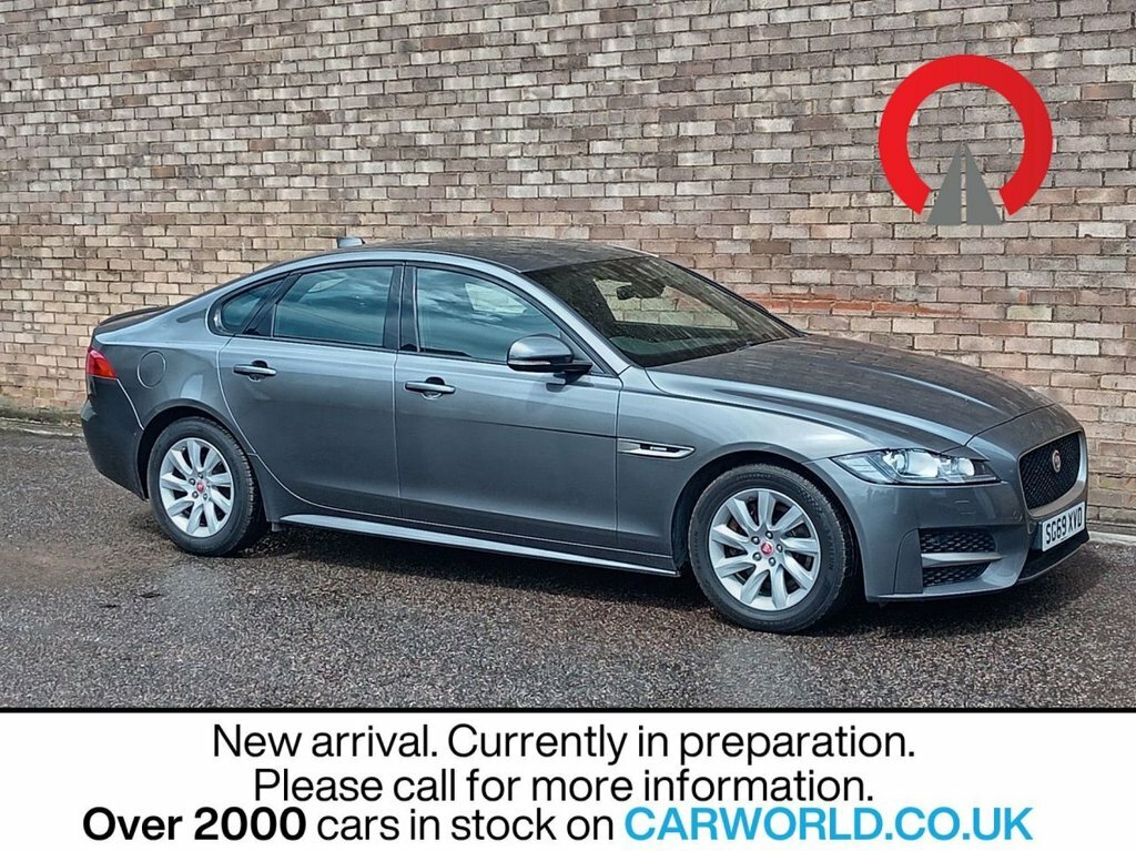 Jaguar XF 2L R-sport Grey