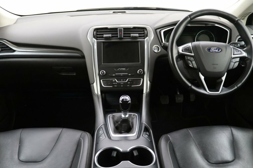 Ford Mondeo 2.0 Hybrid Vignale Blue #15