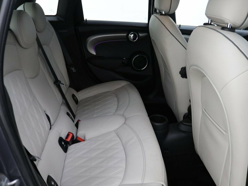 Mini Hatch 2L Cooper S Exclusive YH20HMO Grey #3