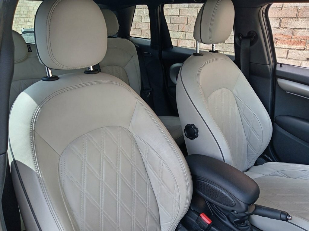 Mini Hatch 2L Cooper S Exclusive YH20HMO Grey #3