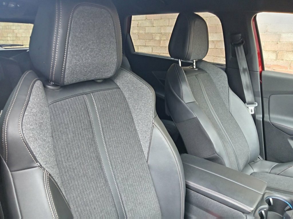 Peugeot 5008 1.2L Gt Line DS70KRJ Red #5