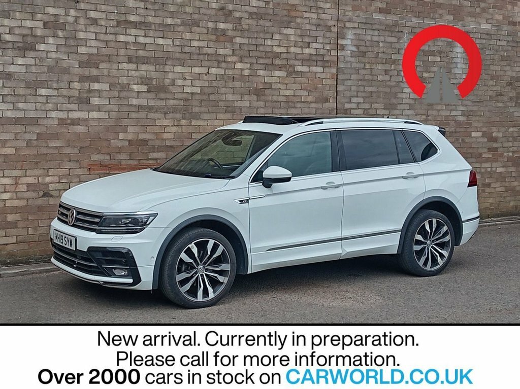 Volkswagen Tiguan Allspace 2L R-line Tech White