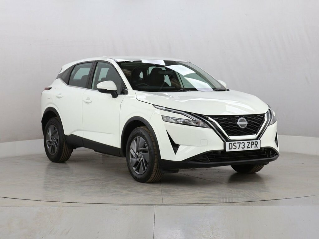 Nissan Qashqai 1.3L Acenta Premium White #2