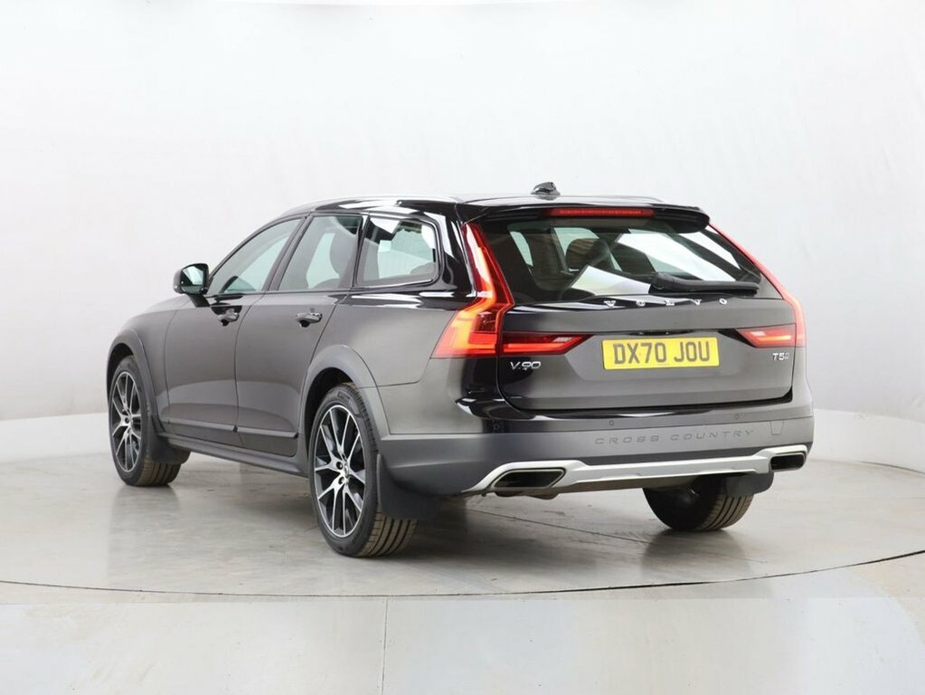 Volvo V90 Cross Country 2L Plus Black #5