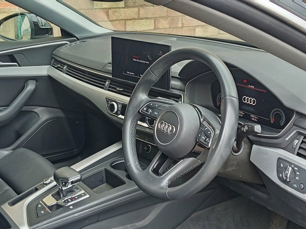 Audi A5 2L Sport KW70CGK Black #4