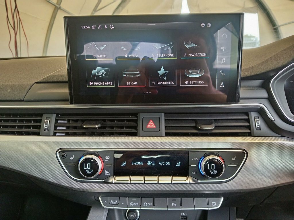 Audi A5 2L Sport KW70CGK Black #5