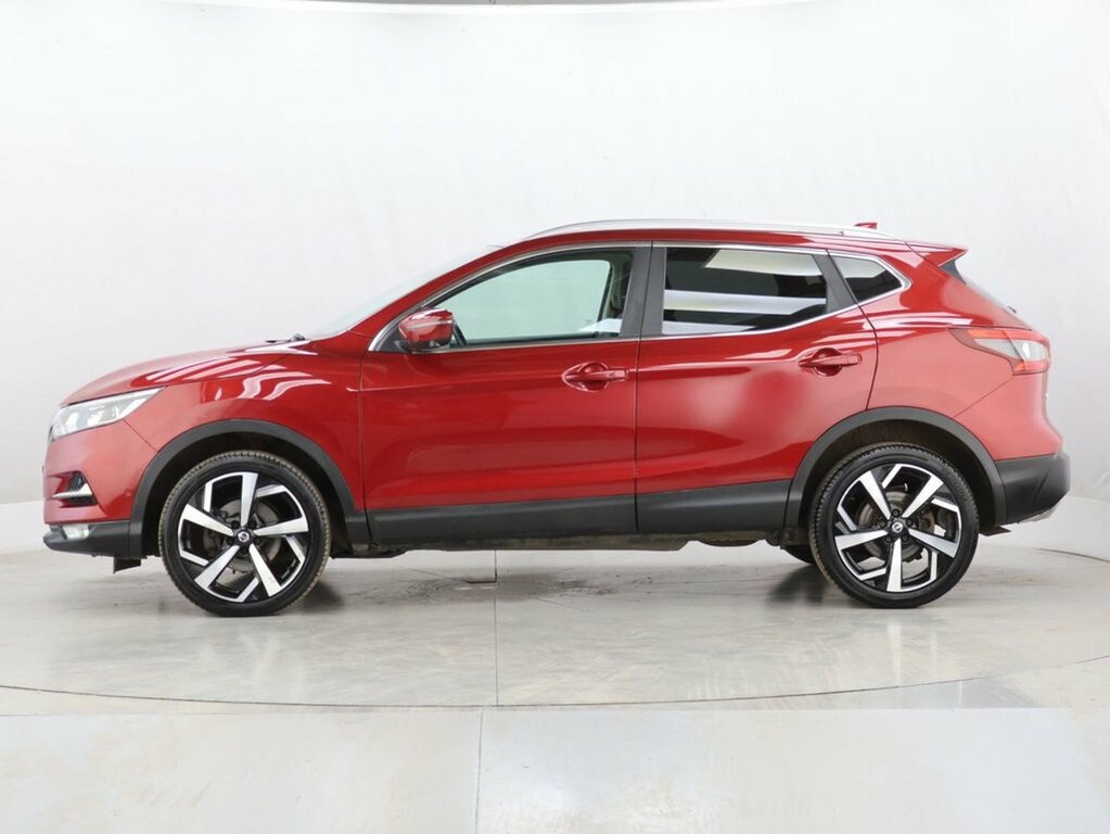 Nissan Qashqai 1.3L Tekna BT69OVF Red #5