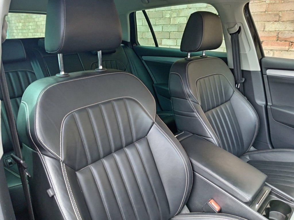 Skoda Superb 1.4L Se Technology BK21YMD Black #4