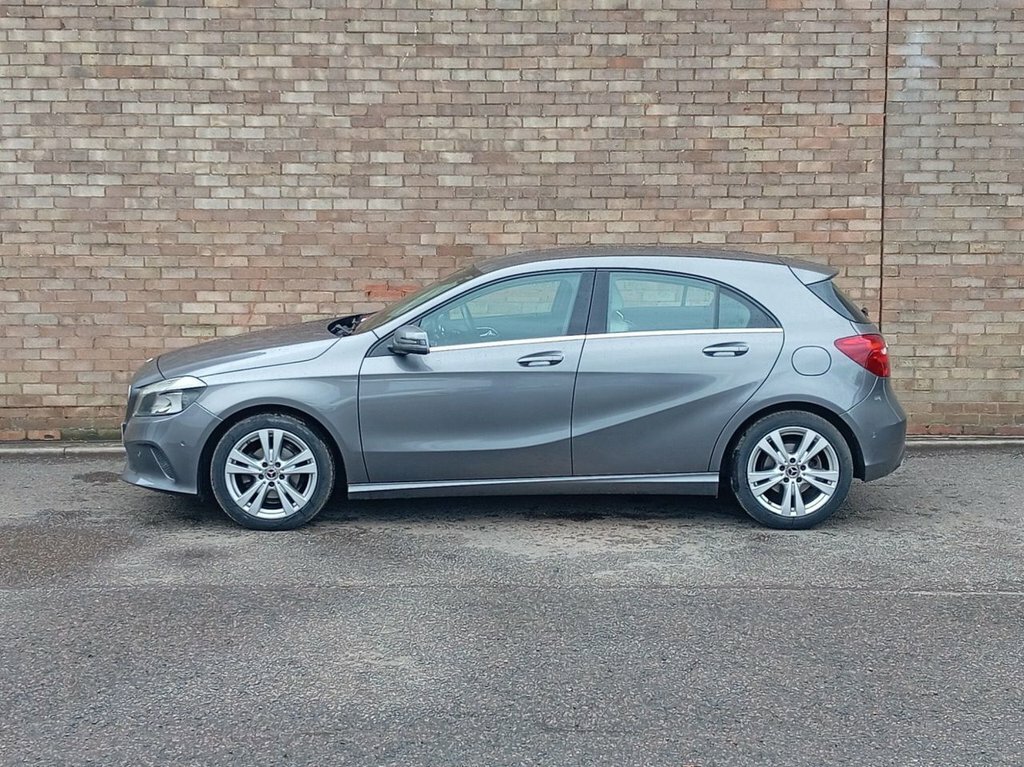 Mercedes-Benz A Class 1.5L Sport Grey #4