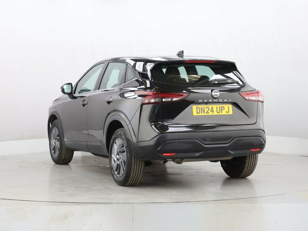 Nissan Qashqai 1.3L Acenta Premium Black #5