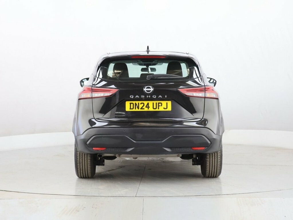 Nissan Qashqai 1.3L Acenta Premium Black #2