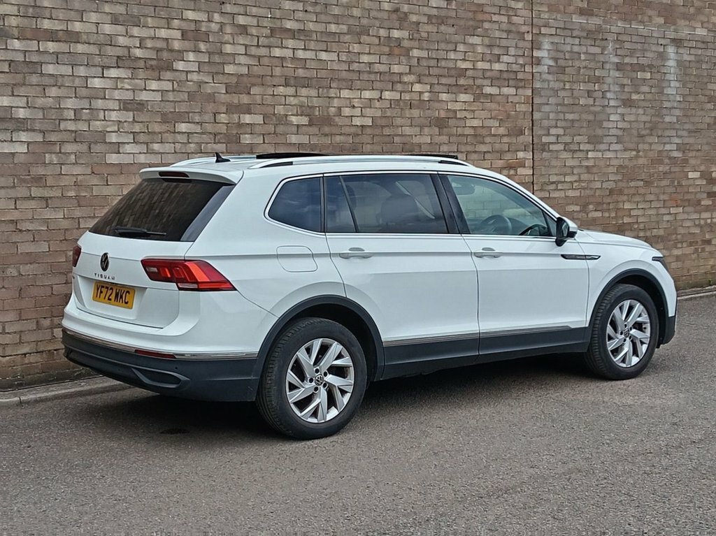 Volkswagen Tiguan Allspace 1.5L Life YF72WKC White #4