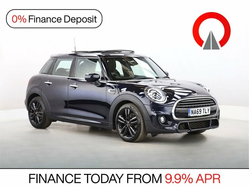 Mini Hatch 1.5L Cooper Sport Black