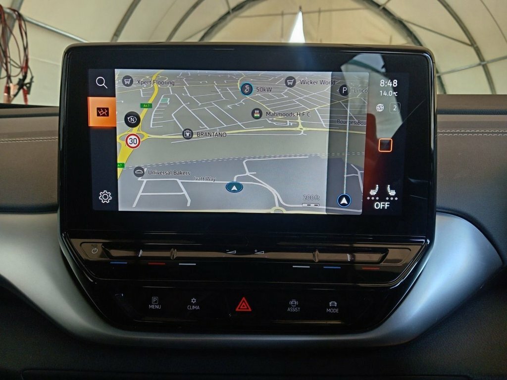 Volkswagen ID.4 Suv LF72SFV Black #6