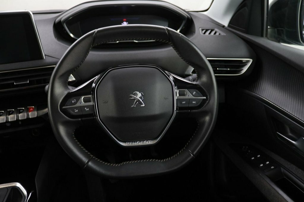 Peugeot 5008 1.2 Puretech Gt Premium Eat8 Grey #16