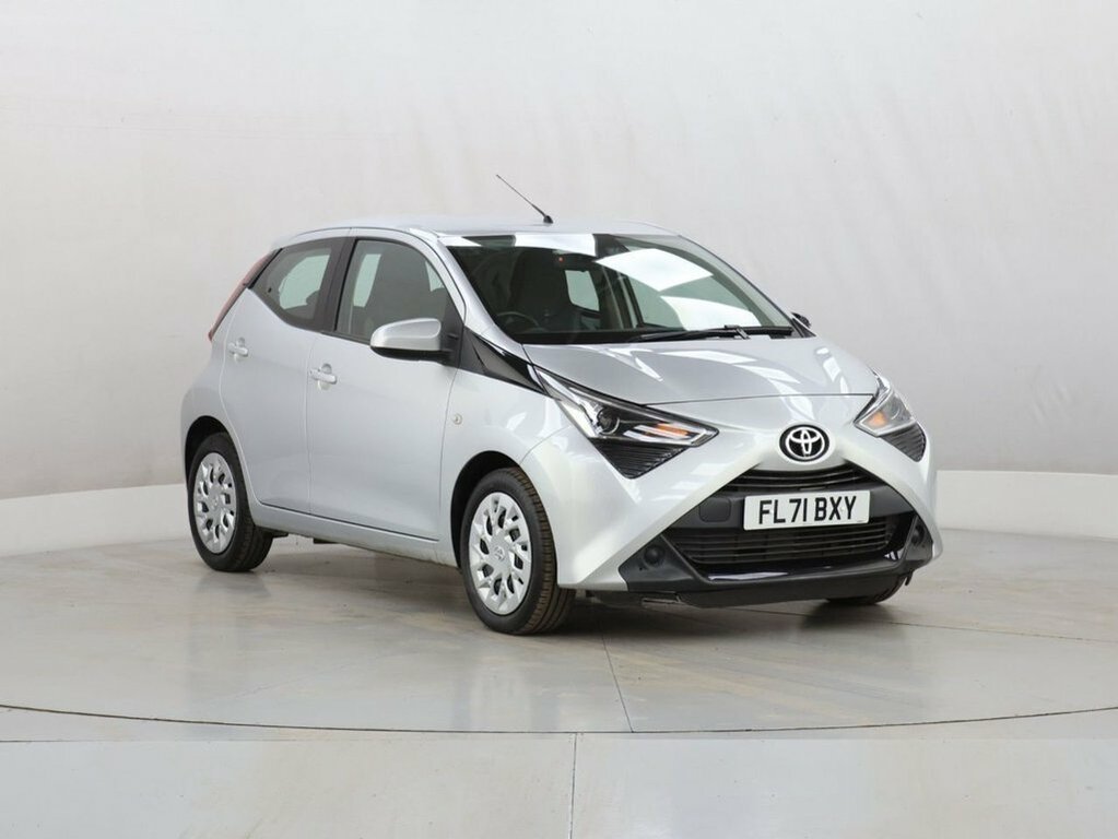 Toyota Aygo 1L X-play Silver #3