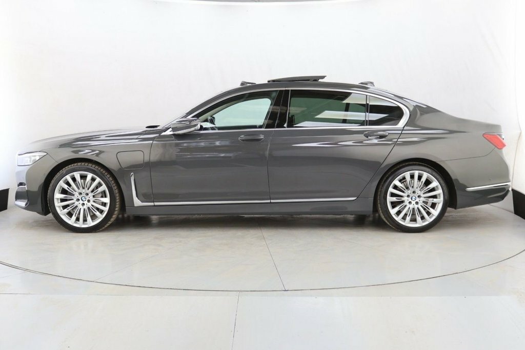 BMW 7 Series Saloon Grey #5