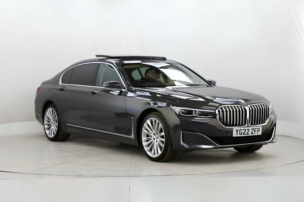 BMW 7 Series Saloon Grey #3