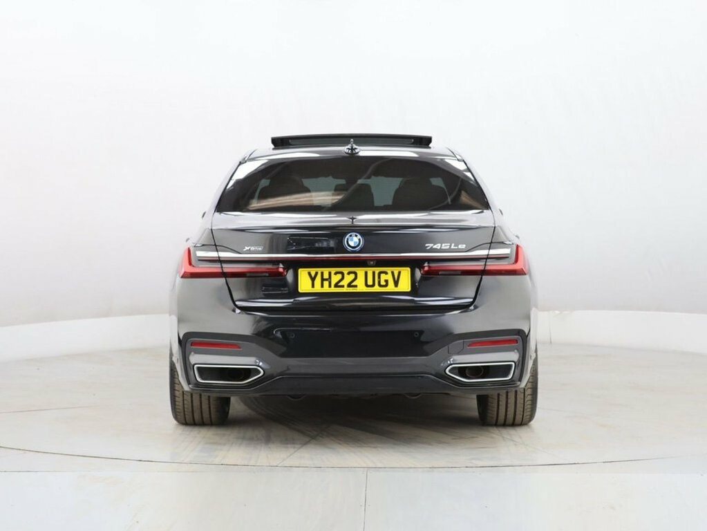 BMW 7 Series Saloon Black #7