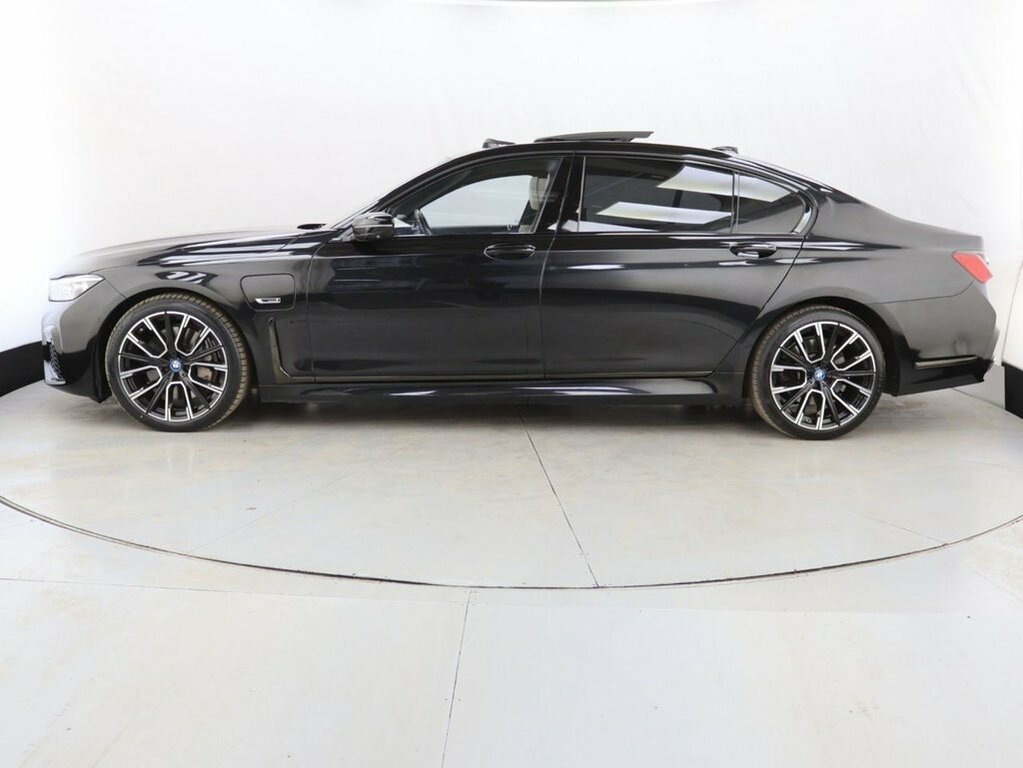 BMW 7 Series 3L M Sport Black #5