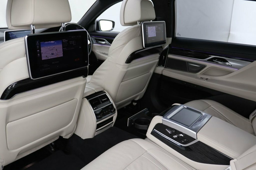 BMW 7 Series Saloon Black #29
