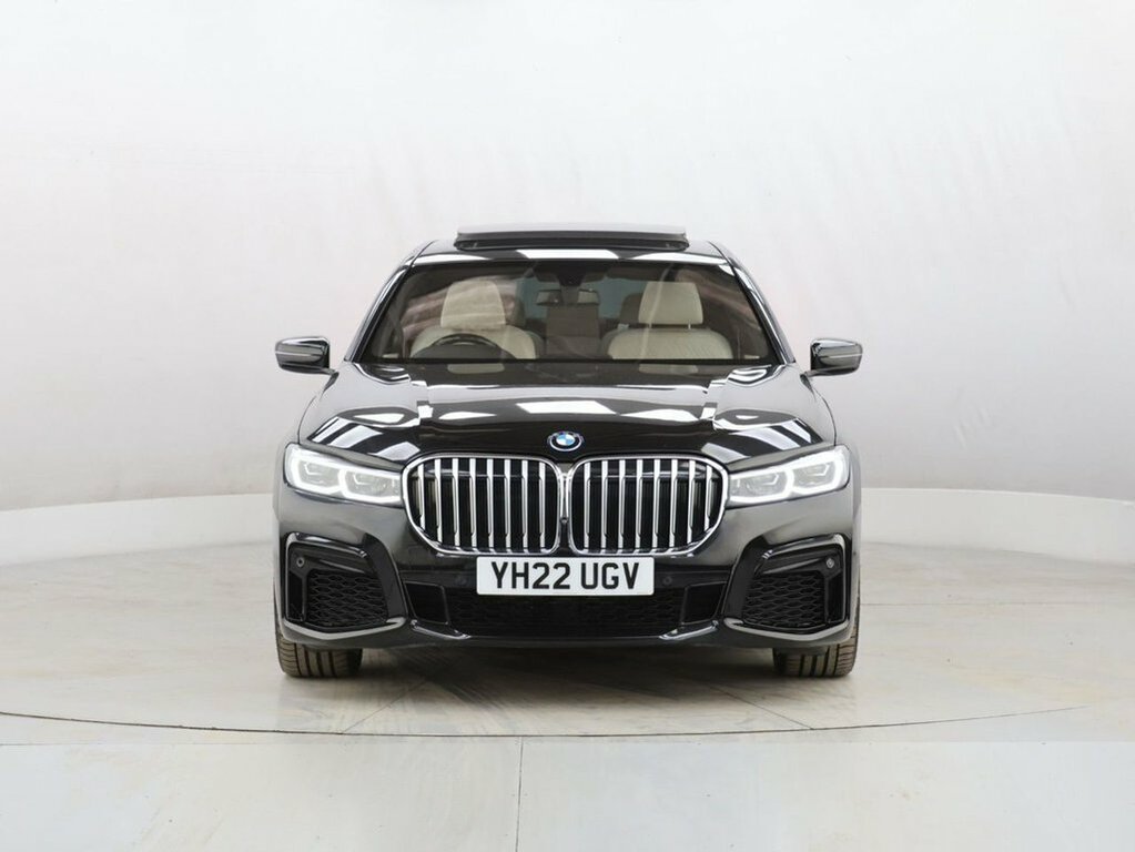 BMW 7 Series 3L M Sport Black #3