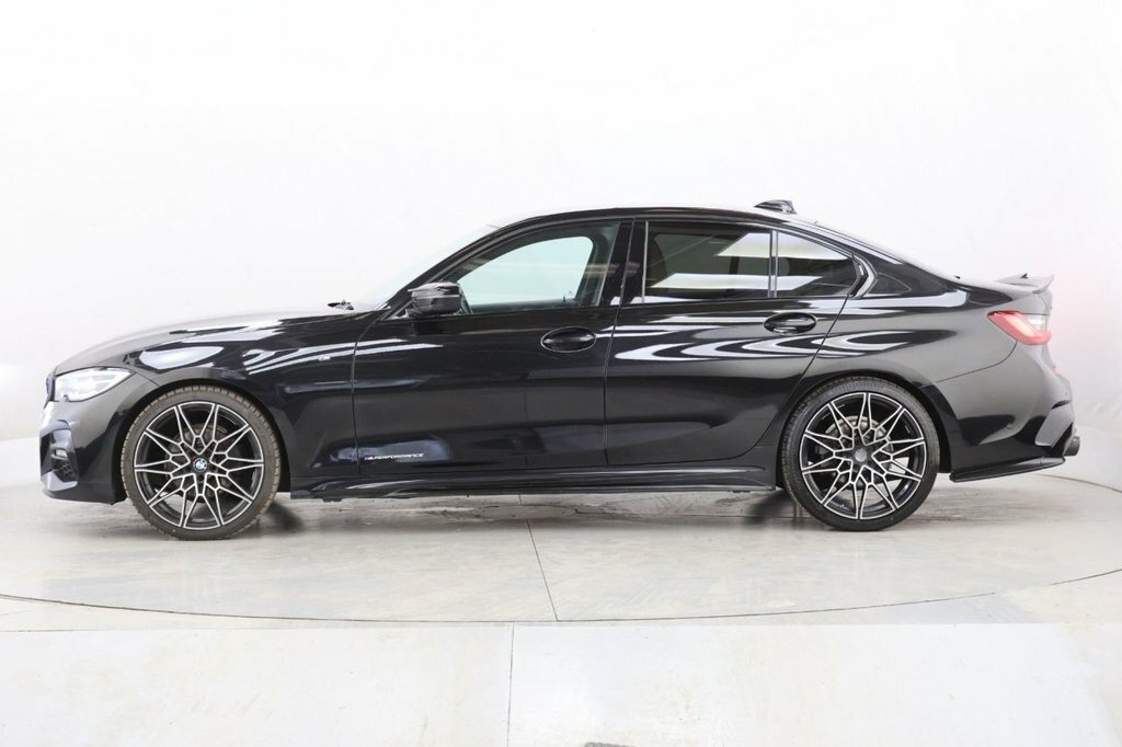 BMW 3 Series 2L M Sport Black #4