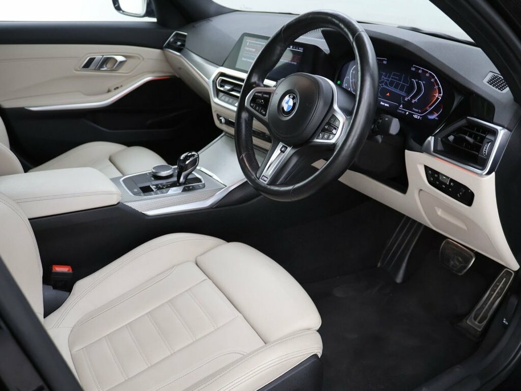 BMW 3 Series 2L M Sport Black #6